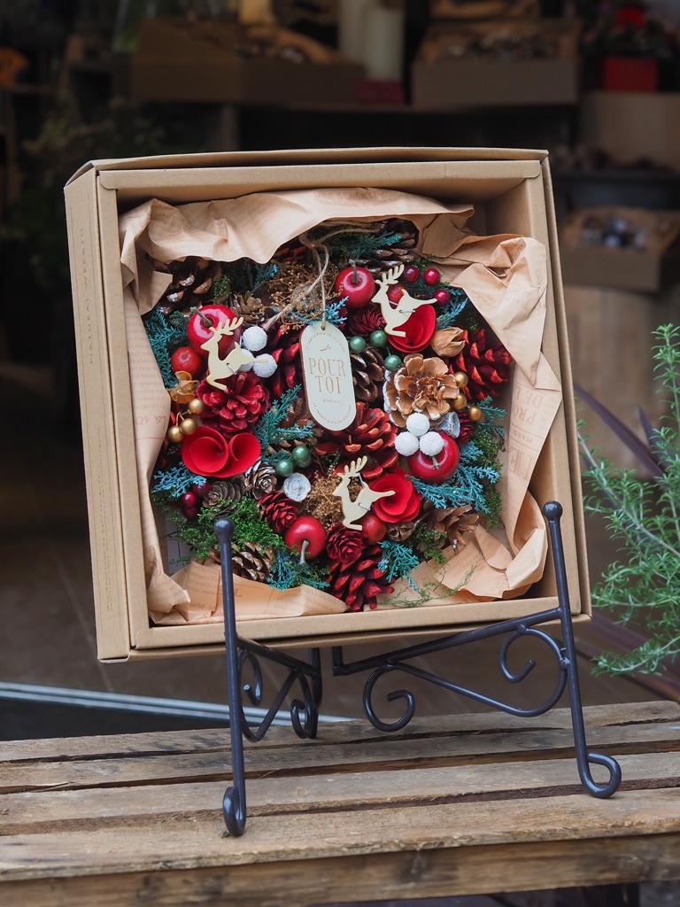 【大崎店限定｜店頭受取】季節のナチュラルリース ｜Mサイズ　-ホリデーレッド-