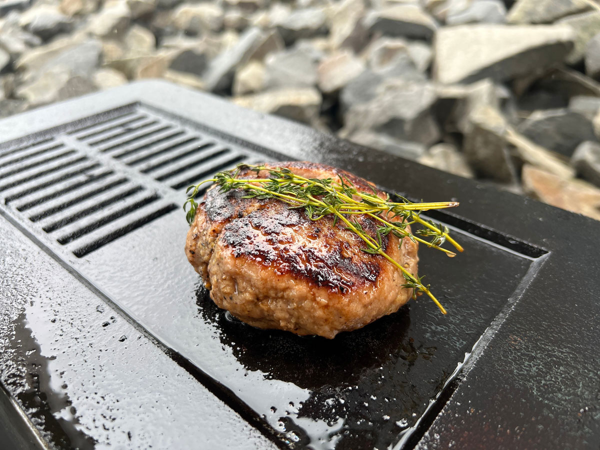IMONO PLATE 鋳物プレート 岡田鋳物　極厚鉄板 岡田鋳物 IMONO PLATE｜キャンプ用品ならLiberty Base