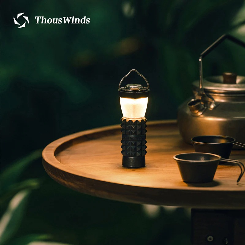 Thous Winds キャンプ用ランタン 本体 Thous Winds FLASH LIGHTシェード付き black｜キャンプ用品ならLiberty