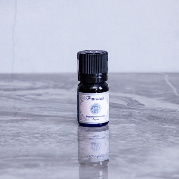 パチュリオーガニック【エッセンシャルオイル】｜アロマ｜ライブラ国産精油