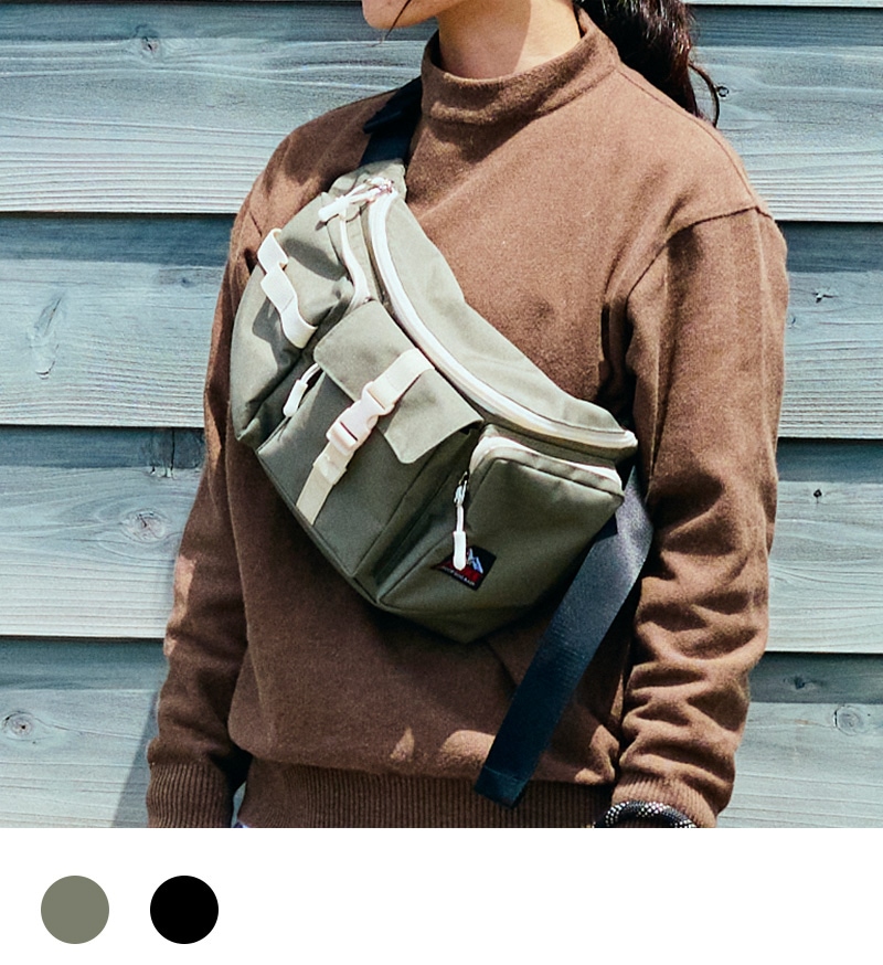 2WAYマルチポケットバッグ