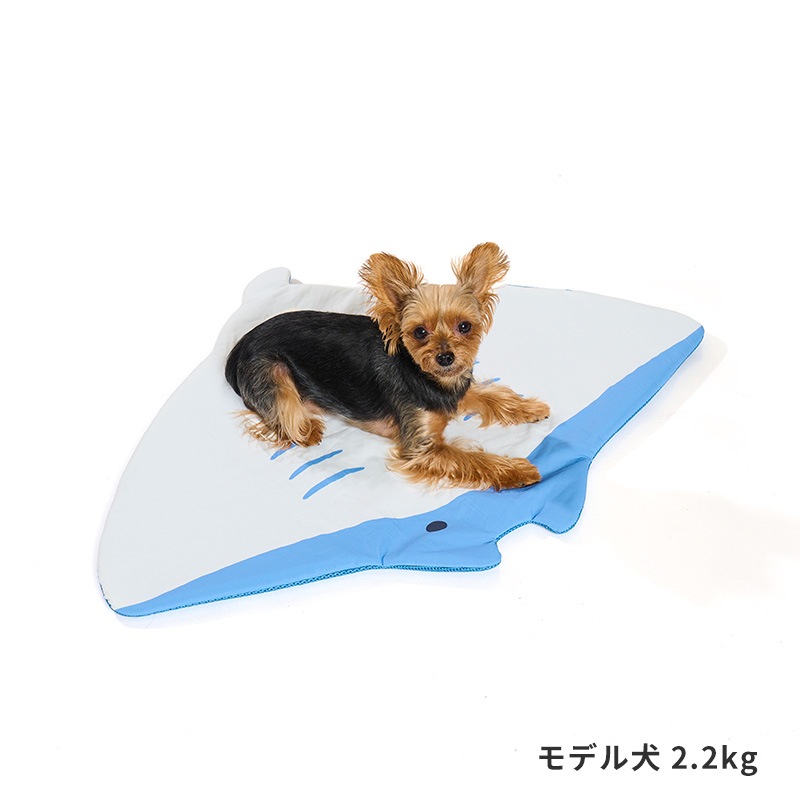 寝そべり冷感マット