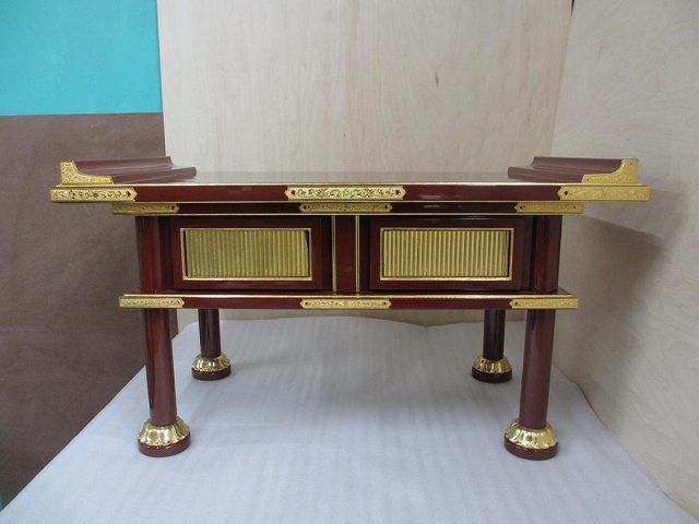 【特別販売品】金具付き　導師机　潤み塗り(幅76cm高38.5cm奥40㎝)長期在庫品の為特価セール　高級木製仏具通販　管理番号「7027」