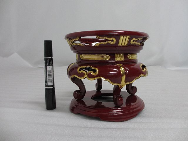 【特別販売品】朱塗り　丸型ケイス台　(内径13.5cm高さ約15cm)長期在庫品の為特価セール　木製高級仏具通販　管理番号「998234」