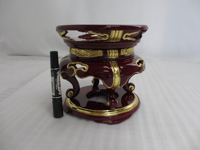 【特別販売品】朱塗り　丸金台NO.1　PC製(直径20センチ)長期在庫品のため多少箔擦れ有、特価価格　木製高級仏具通販　(管理番号8253)