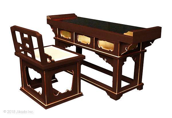 【寺院仏具】潤み塗り前机と導師様用椅子の２点セット　安心の国内自社工場製作品　木製高級仏具通販(受注生産品)(商品番号10071u)