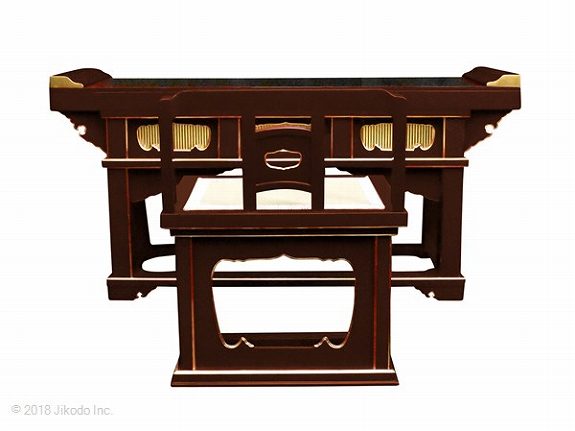 【寺院仏具】潤み塗り前机と導師様用椅子の２点セット　安心の国内自社工場製作品　木製高級仏具通販(受注生産品)(商品番号10071u)