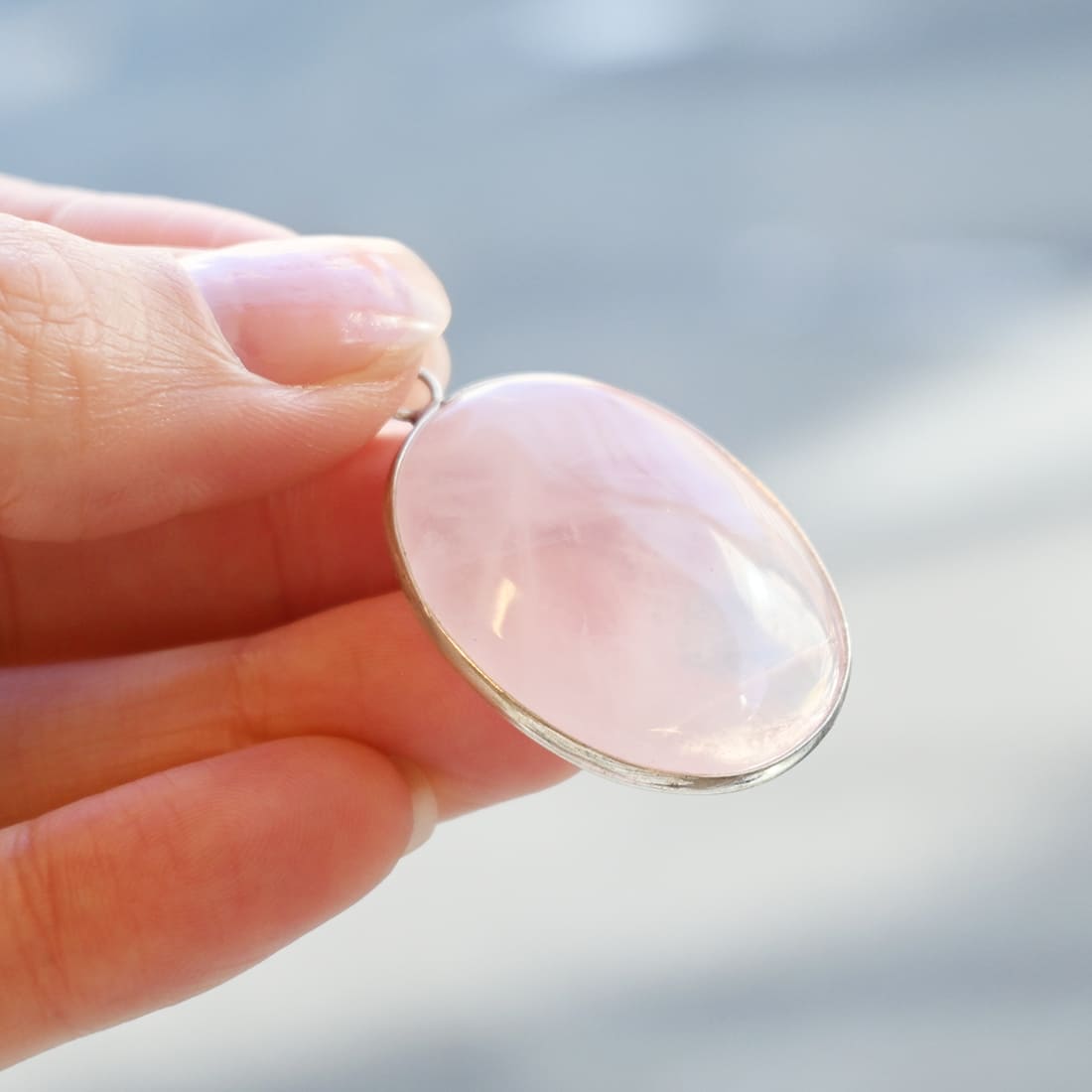 ペンダントトップ（ローズクォーツ・楕円）