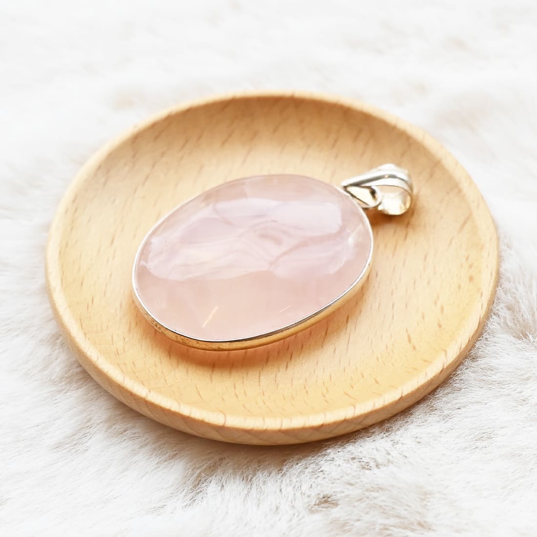 ペンダントトップ（ローズクォーツ・楕円）