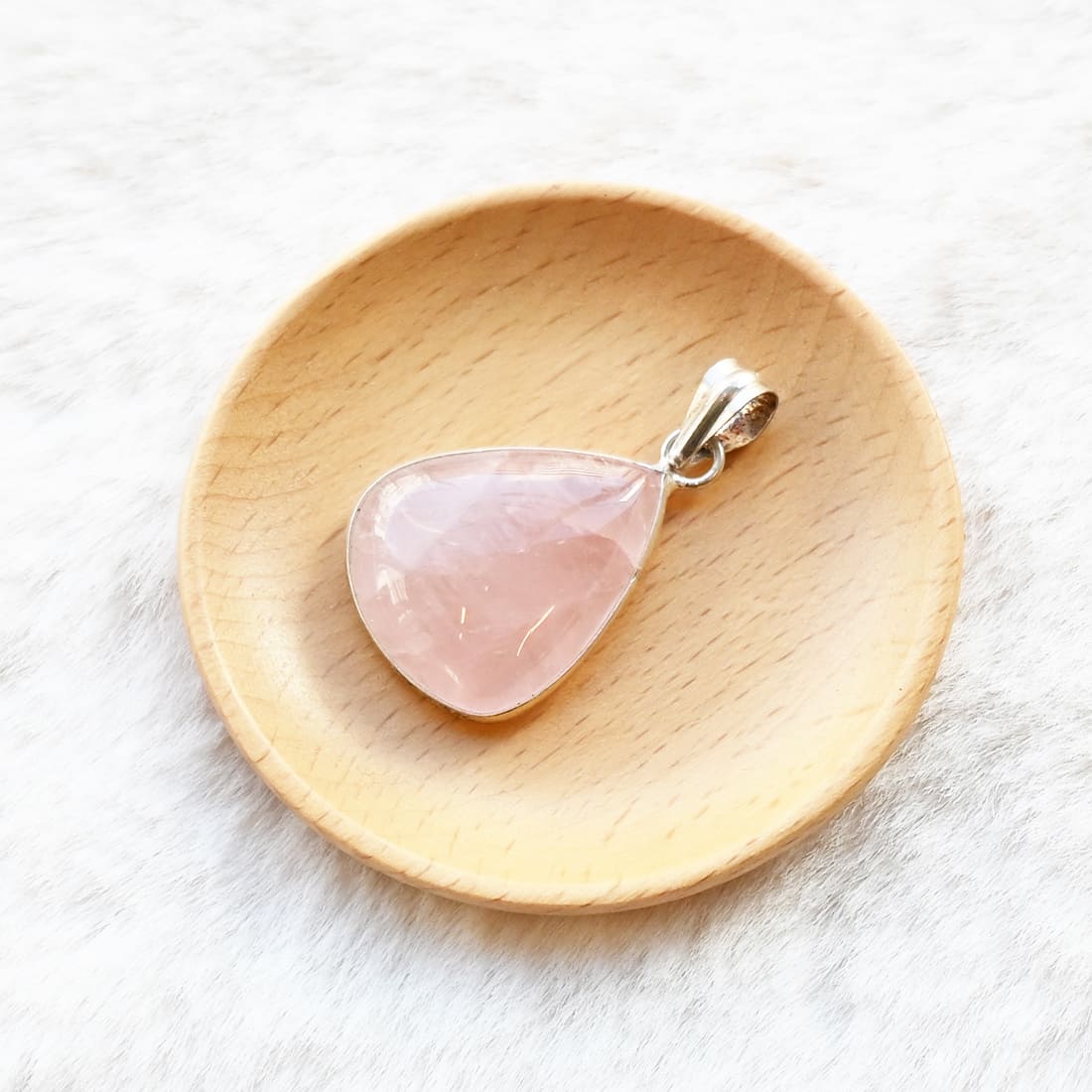 ペンダントトップ(ローズクォーツ・しずく)