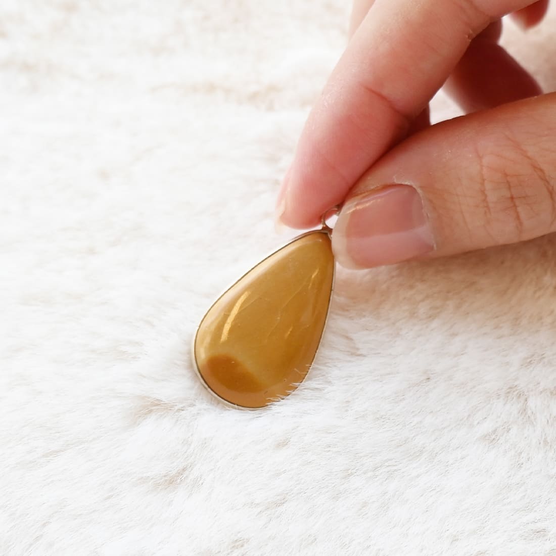 ペンダントトップ（オレンジアゲート）