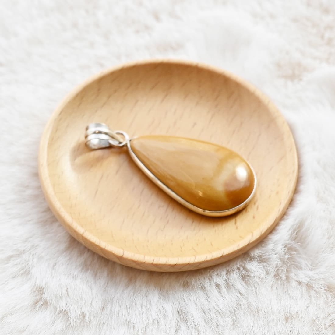 ペンダントトップ（オレンジアゲート）