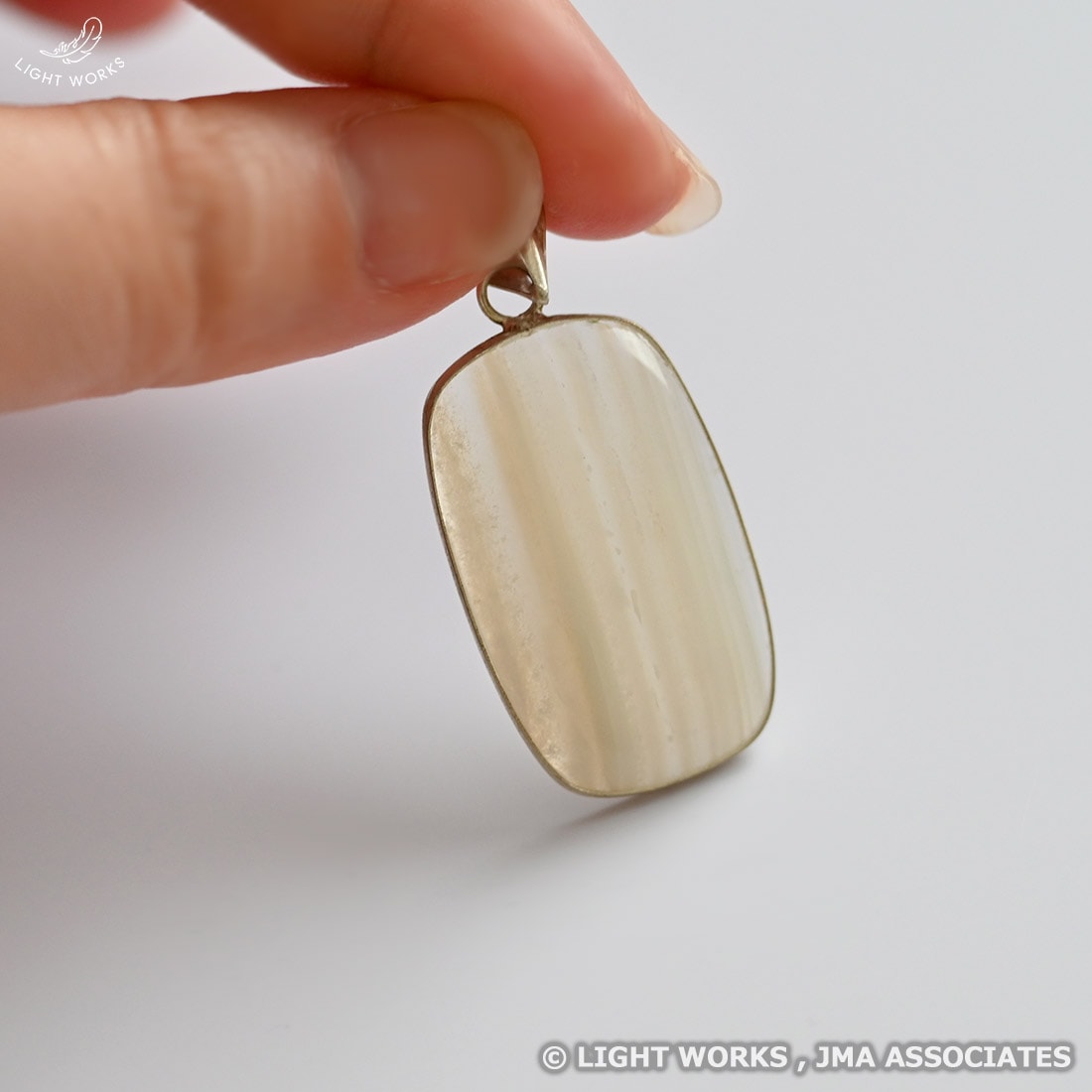 ペンダントトップ（ホワイトアゲート）｜ライトワークス