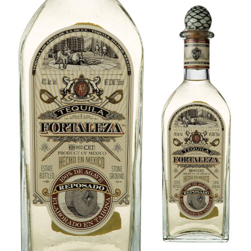 アブエロス フォルタレサ レポサド 700ml 40度 テキーラ