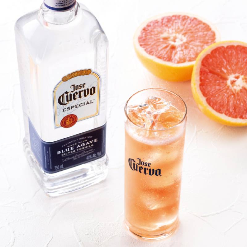 【値下げ】【非売品】クエルボタワー【新品未使用】 クエルボ ホワイト エスペシャル38度 750ml 父の日 | 全ての商品