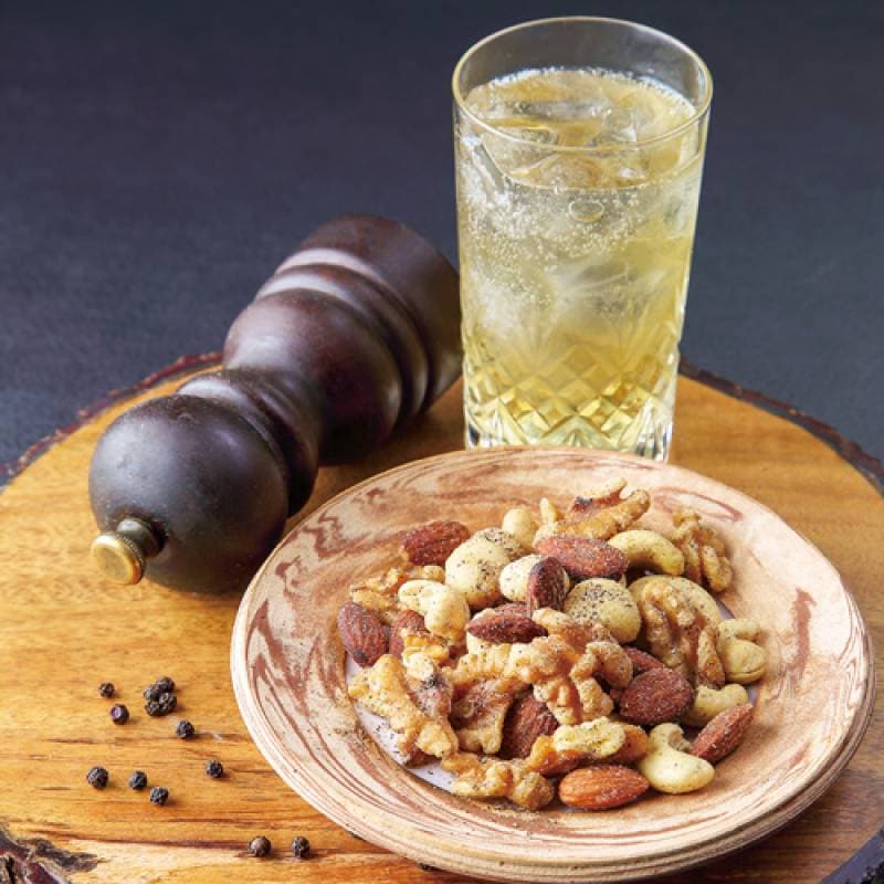 極の粒 黒胡椒香る 4種ミックスナッツ 260g カバタッピ79号掲載商品