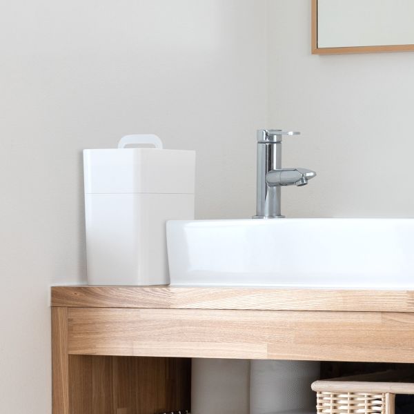 �������Ӥ��Ǥ���ᥤ���ܥå�����Cosmetic Caddy