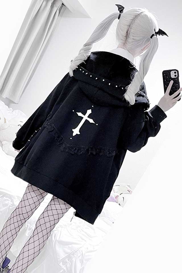 marz出品 MA*RS】スタッズ付きクロス刺繍ビックパーカー - ブラック size