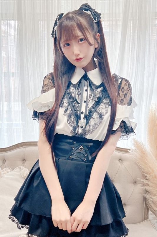 ��MA*RS�ۥե����V�饤��졼���֥饦�� - �ۥ磻�� size-F
