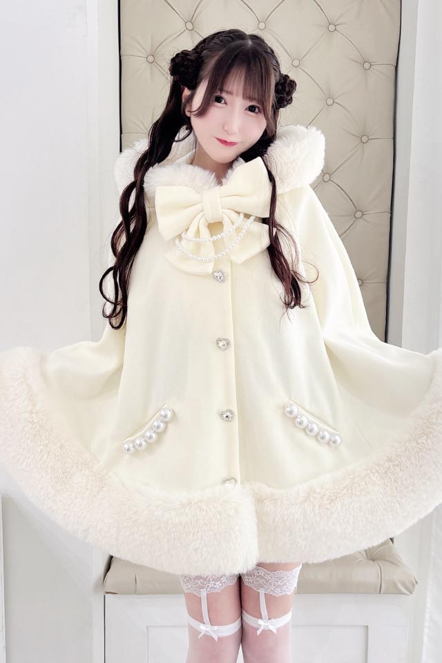 ファー付 リボン 量産型 甘め 後ろリボン コート 4L【新品未使用】 Princess Melody】リボン付きボリュームファーフードケープ