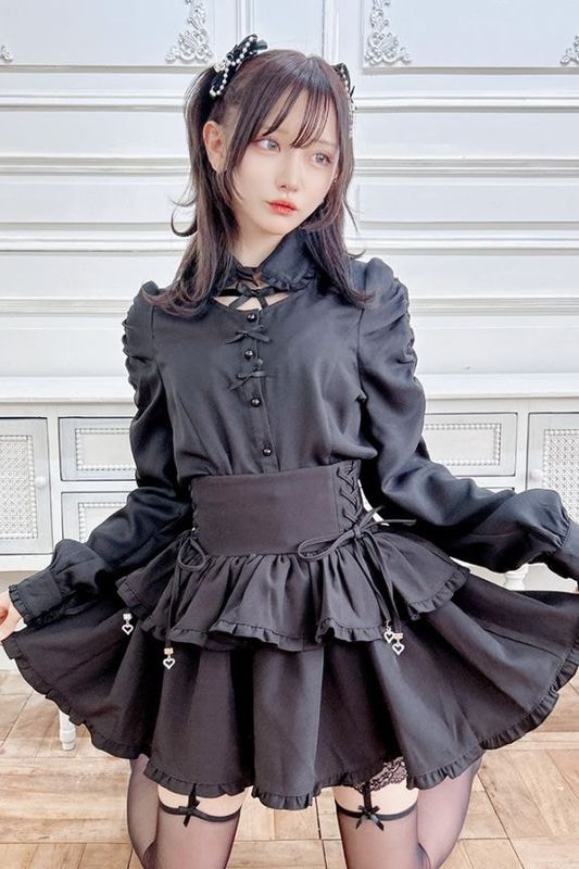 ma✽rs マーズ ブラック レースフレアスカート♡激レア♡美品♡ MA*RS（アメーバーマーズ）の「ハートバックルフレアスカート