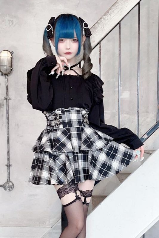 スカパン|地雷系・量産型のファッション通販サイトMARS（マーズ