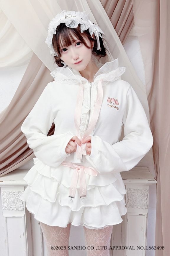 Princess Melody】【MA*RS× My Melody コラボ】パーカーセットアップ