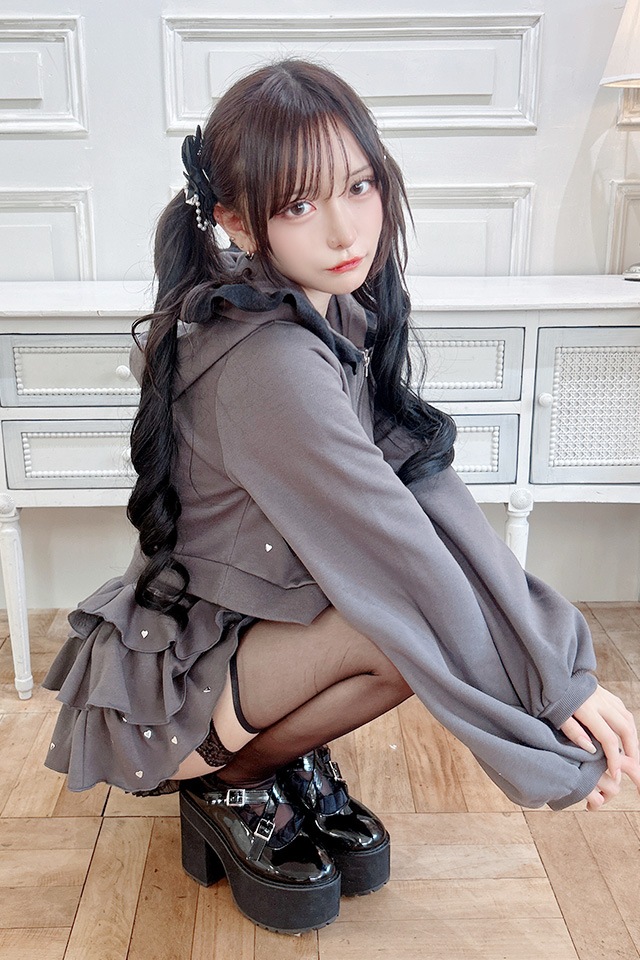 Princess Melody】【裏起毛】ハートスタッズショートパーカー - ライト