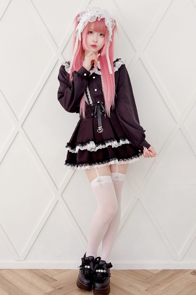 ��MA*RS�ۥ졼�����åף��ʥե�륹���ѥ� - BLK/�ۥ磻�� size-F