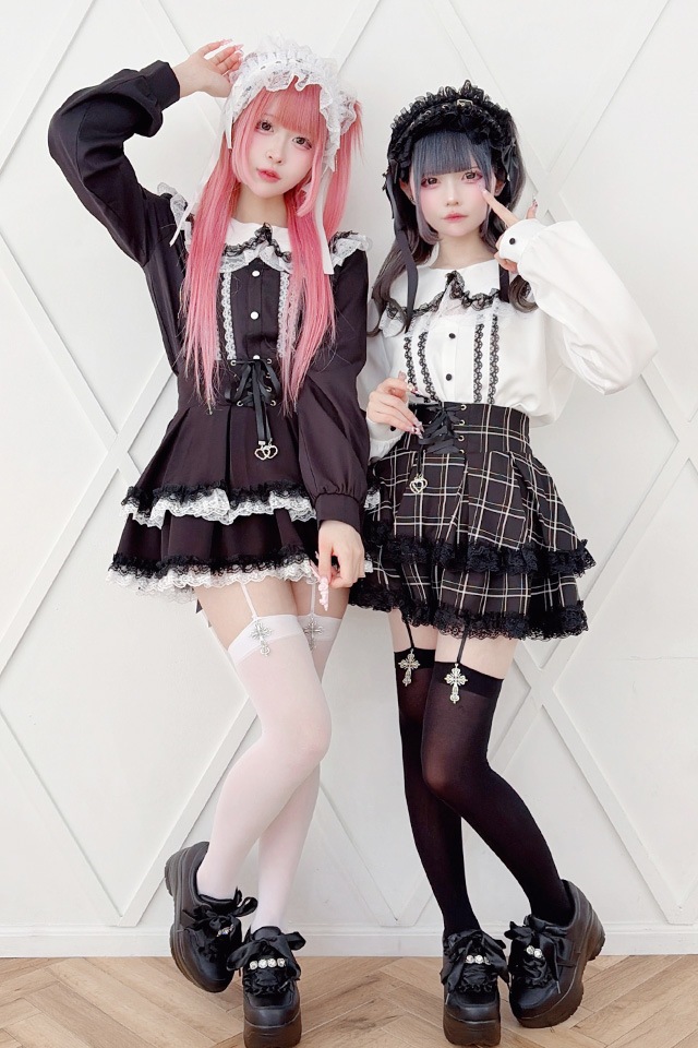 ��MA*RS�ۥ졼�����åף��ʥե�륹���ѥ� - BLK/�ۥ磻�� size-F