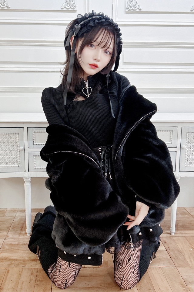 MA*RS】クロス刺繍ファーブルゾン - ブラック size-F | 地雷系・量産型