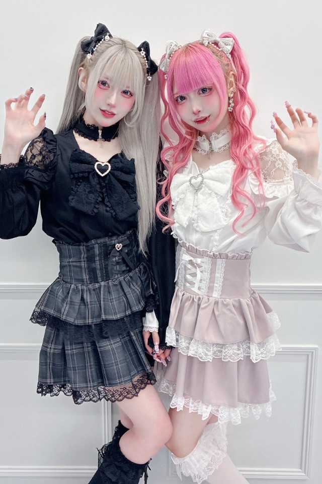 ��MA*RS�ۥ��硼�����դ����ե��졼����ܥ�֥饦�� - �֥�å� size-F
