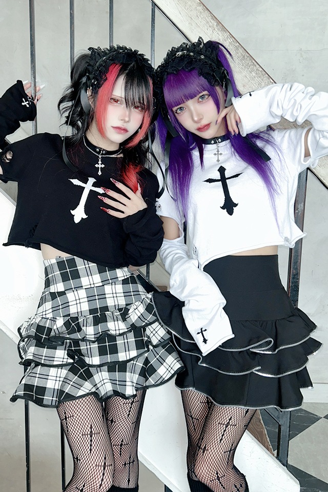 ましゅ MA*RS】クロス刺繍クラッシュショートニット - BLK/ホワイト