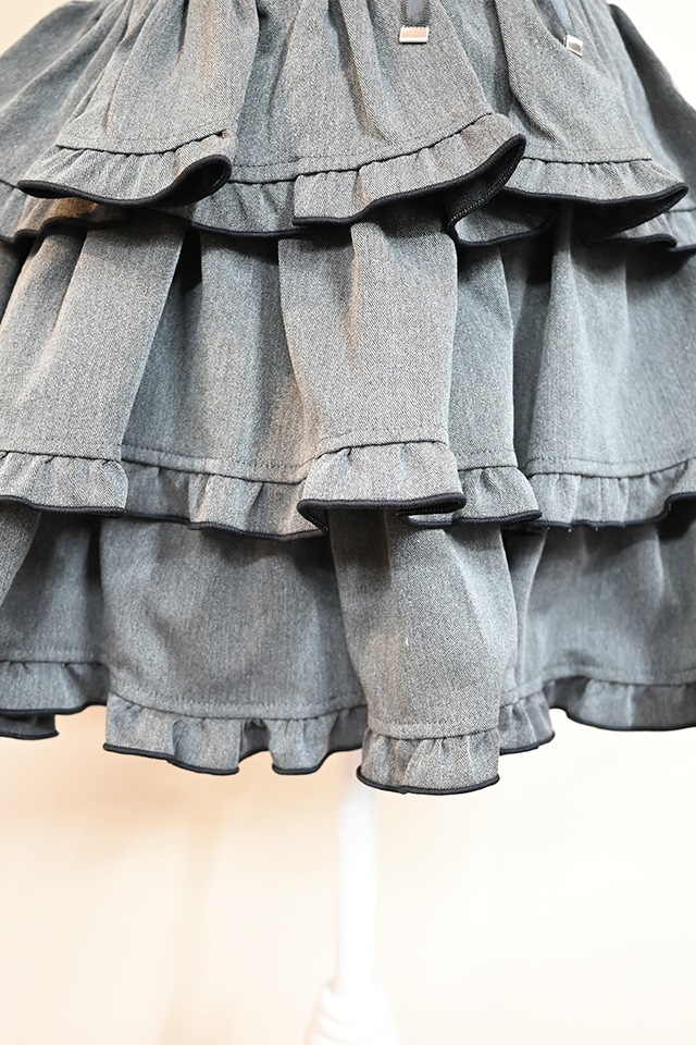 MA*RS】3段メローフリルスカパン - チャコールグレー size-F | 地雷系