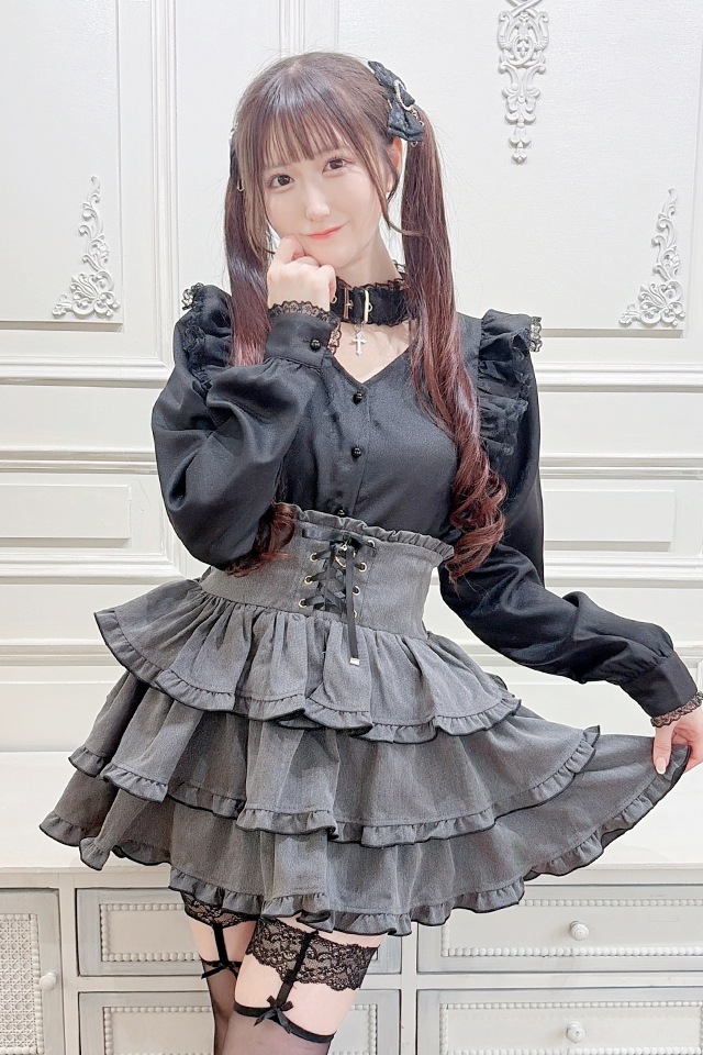 MA*RS】3段メローフリルスカパン - チャコールグレー size-F | 地雷系