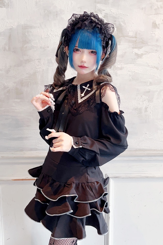 極美品ジュビリーラビット刺繍ブラウス 極美品】ジュビリーラビット刺繍ブラウス