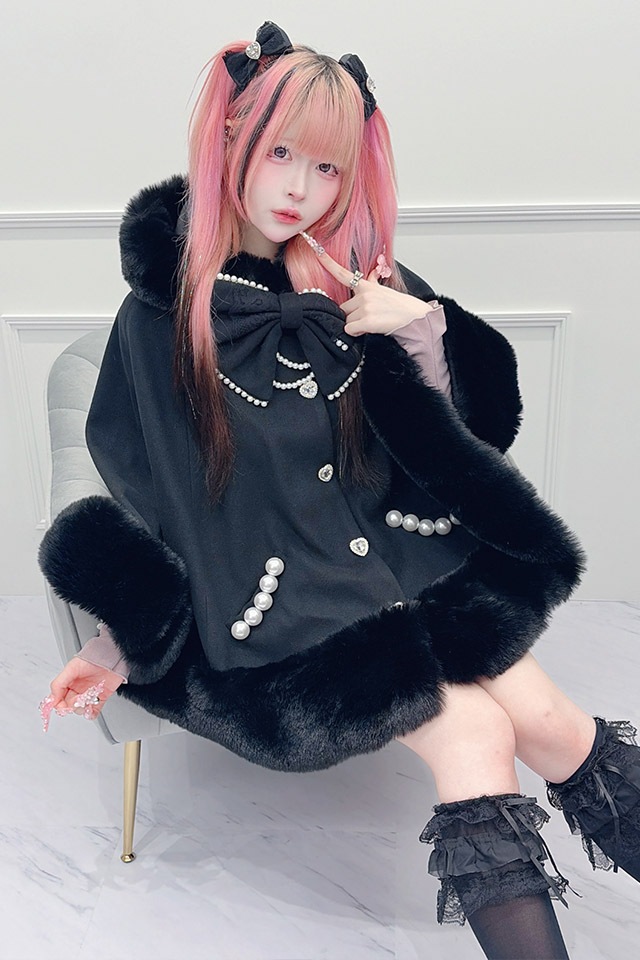 即日発送 着用画像ありPrincess Melody MARS ポンチョコート Princess Melody】レースリボン付きボリュームファーフードケープ