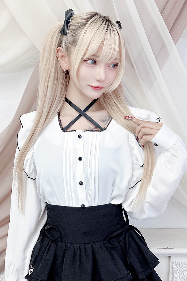 DimMoire十字架フリルブラウス White Lサイズ DimMoire 十字架フリルブラウス White Lサイズ - メルカリ