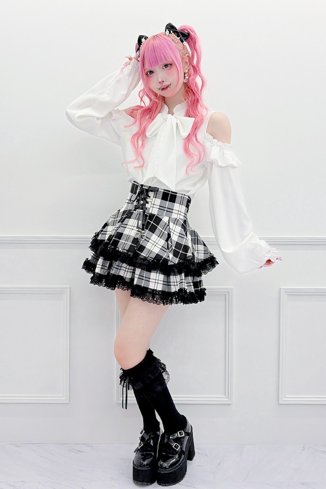 ��MA*RS�ۥ����ץ󥷥������ե��ܥ������֥饦�� - �ۥ磻�� size-F