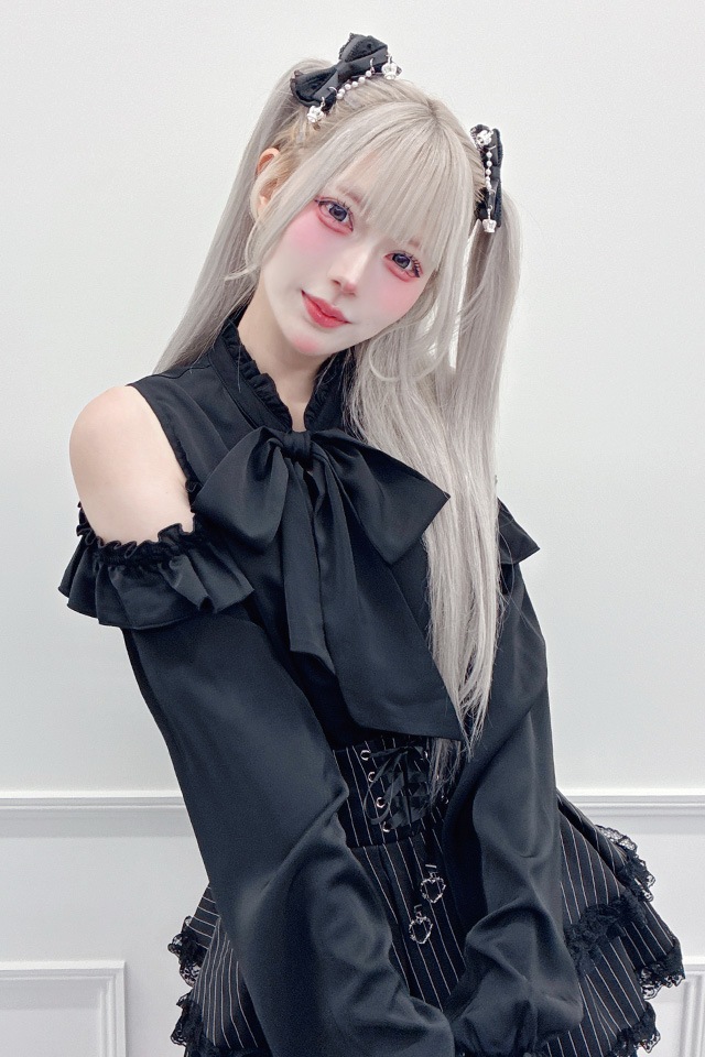 ��MA*RS�ۥ����ץ󥷥������ե��ܥ������֥饦�� - �֥�å� size-F