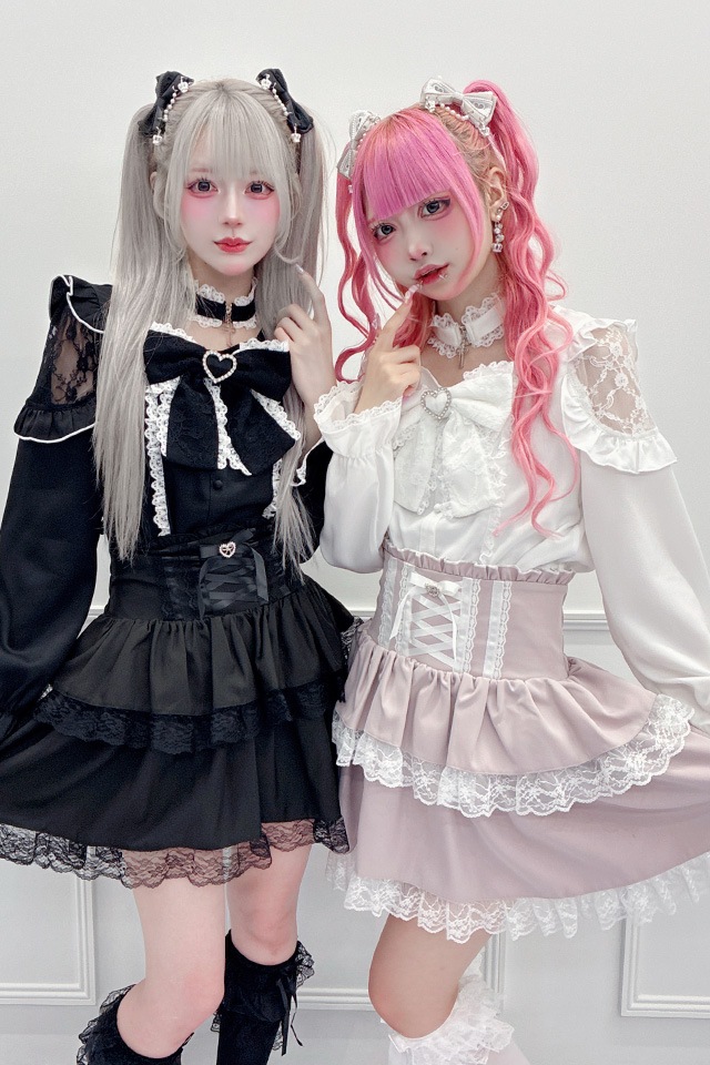 ��MA*RS�ۥ��硼�����դ����ե��졼����ܥ�֥饦�� - BLK/�ۥ磻�� size-F