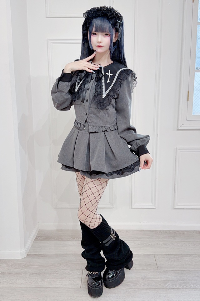 MA*RS】【通販先行販売】【2点SET】クロス刺繍短丈セットアップ