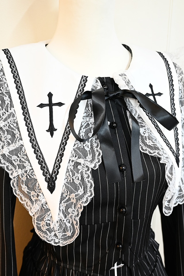 MA*RS】【通販先行販売】【2点SET】クロス刺繍短丈セットアップ - BLK