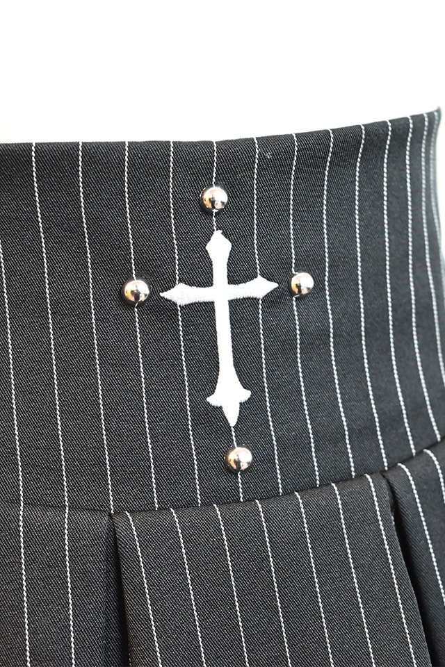 MAPPON REED misa　ロレー3本セット MA*RS】【2点SET】クロス刺繍3段フリルセットアップ - ブラック size