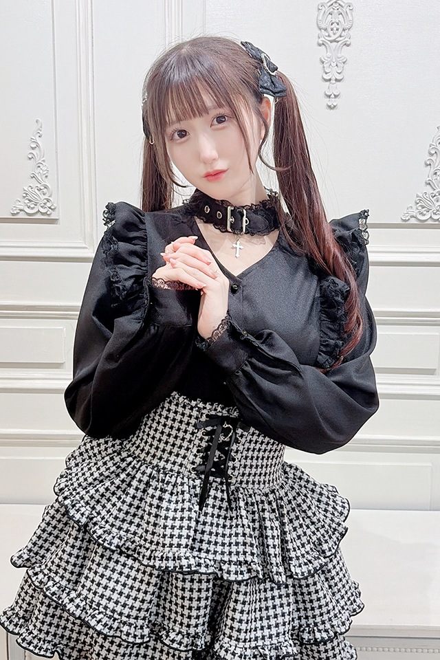 ��MA*RS�ۥ������դ����ե��졼���֥饦�� - �֥�å� size-F