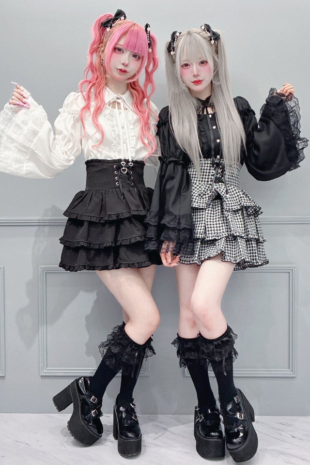 ��MA*RS�ۥ졼���ե��ɱµ�֥饦�� - �ۥ磻�� size-F