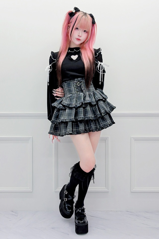 ��MA*RS�ۣ��ʥ�����ե�륹���ѥ� - BLK/�ۥ磻�� size-F