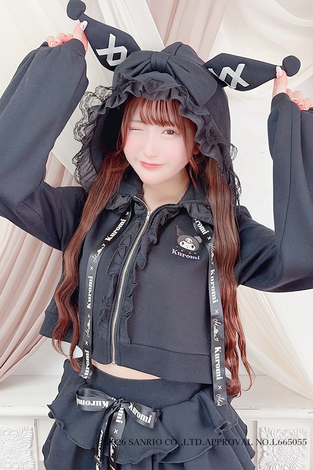 Princess Melody】【MA*RS× Kuromi コラボ】パーカーセットアップ
