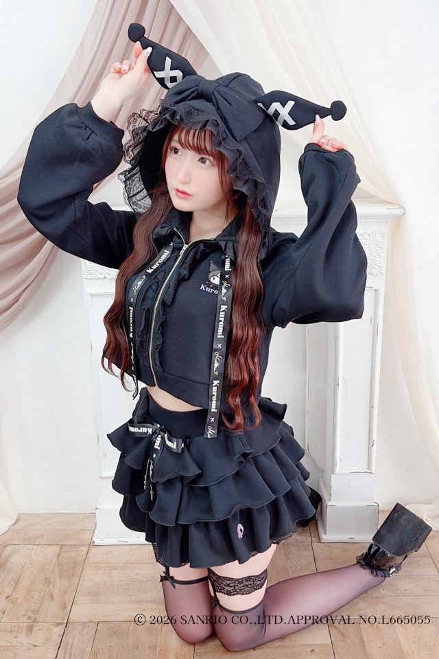 Princess Melody】【MA*RS× Kuromi コラボ】パーカーセットアップ