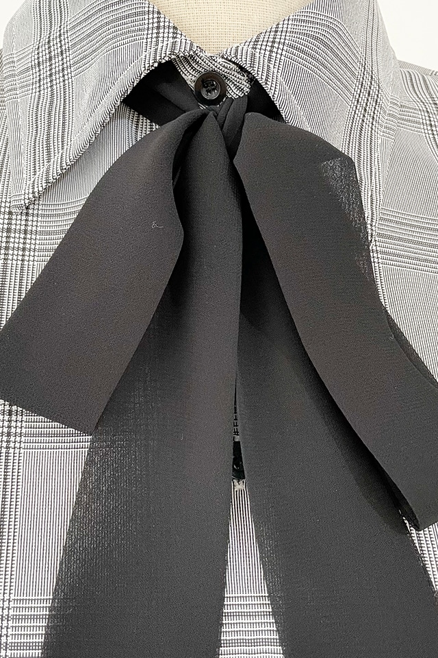 ��MA*RS�۸����������å��֥饦�� - BLK/�ۥ磻�� size-F